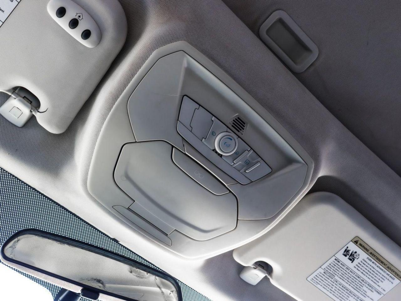 2012 Ford Focus Titanium Sunroof Leather RearCam Sub-woofer Heated - Photo #35
