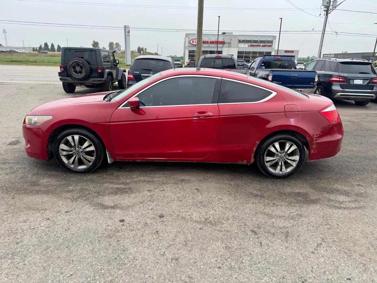 2008 Honda Accord EX-L, MANUAL, NEEDS CLUTCH, AS IS - Photo #2