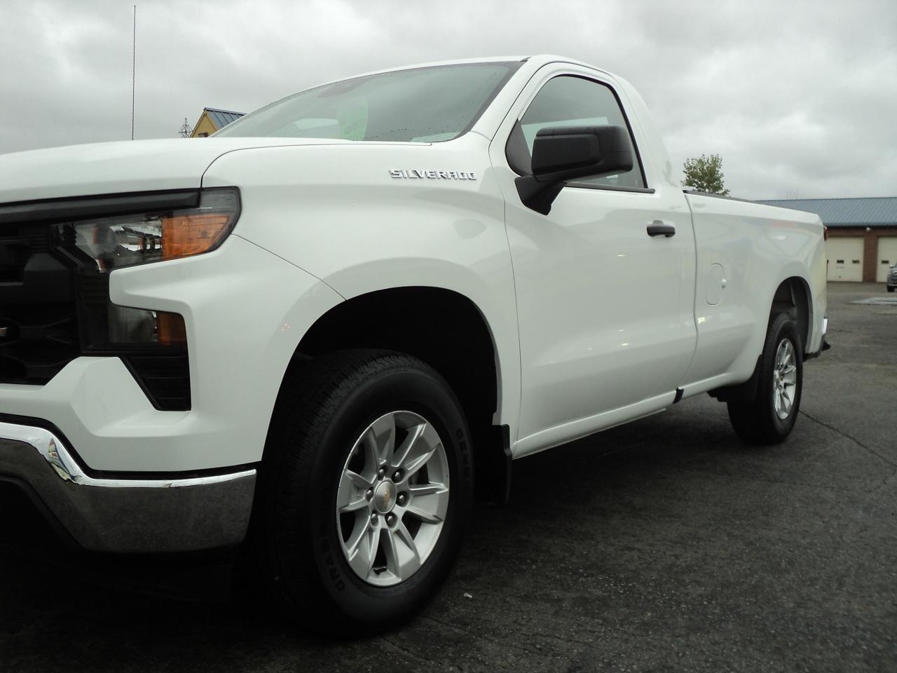 2022 Chevrolet Silverado 1500 WT RegCab 2WD 5.3L8cyl 8ft Box BackUpCam - Photo #21