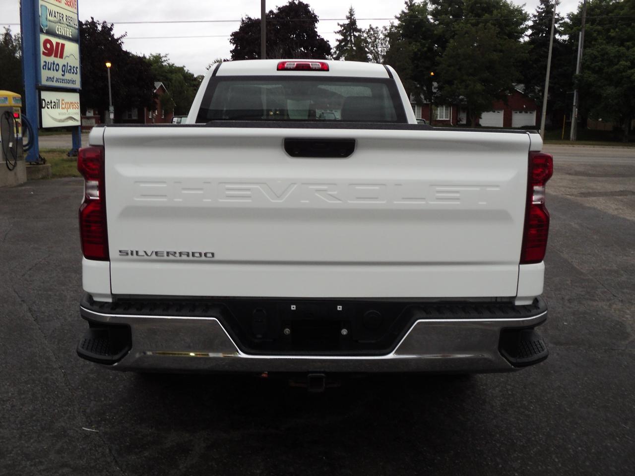 2022 Chevrolet Silverado 1500 WT RegCab 2WD 5.3L8cyl 8ft Box BackUpCam - Photo #8