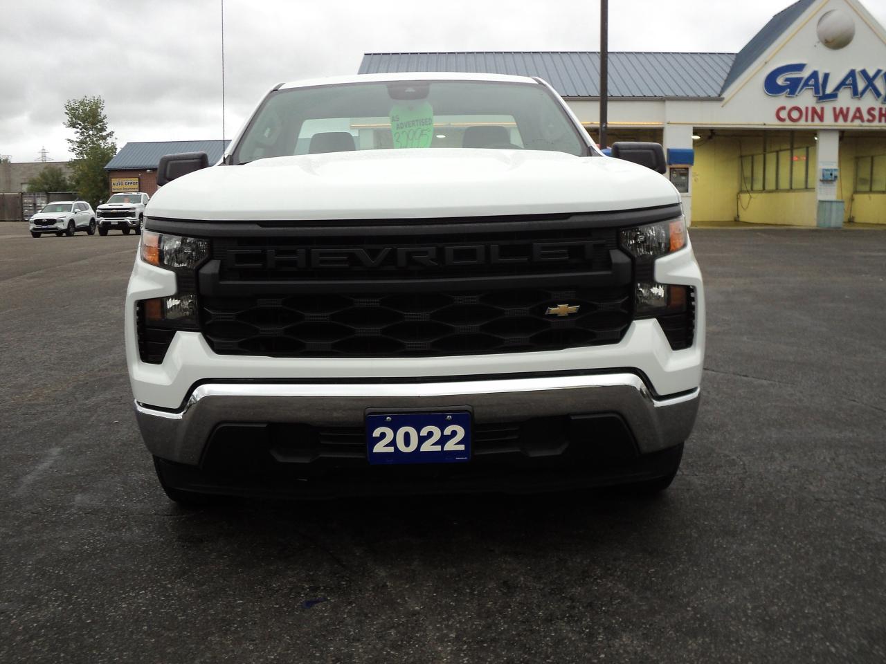 2022 Chevrolet Silverado 1500 WT RegCab 2WD 5.3L8cyl 8ft Box BackUpCam - Photo #2