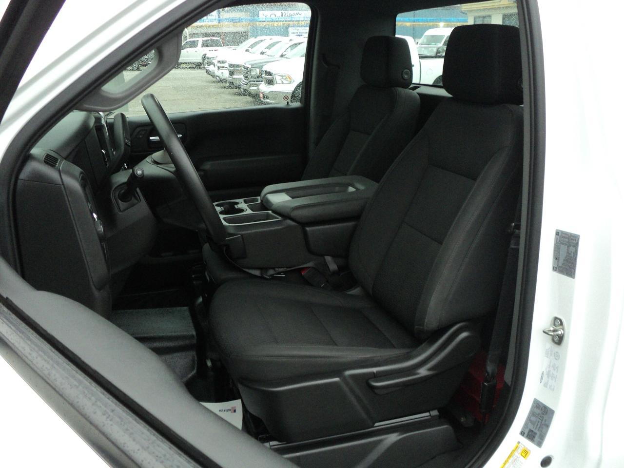 2022 Chevrolet Silverado 1500 WT RegCab 2WD 5.3L8cyl 8ft Box BackUpCam - Photo #11
