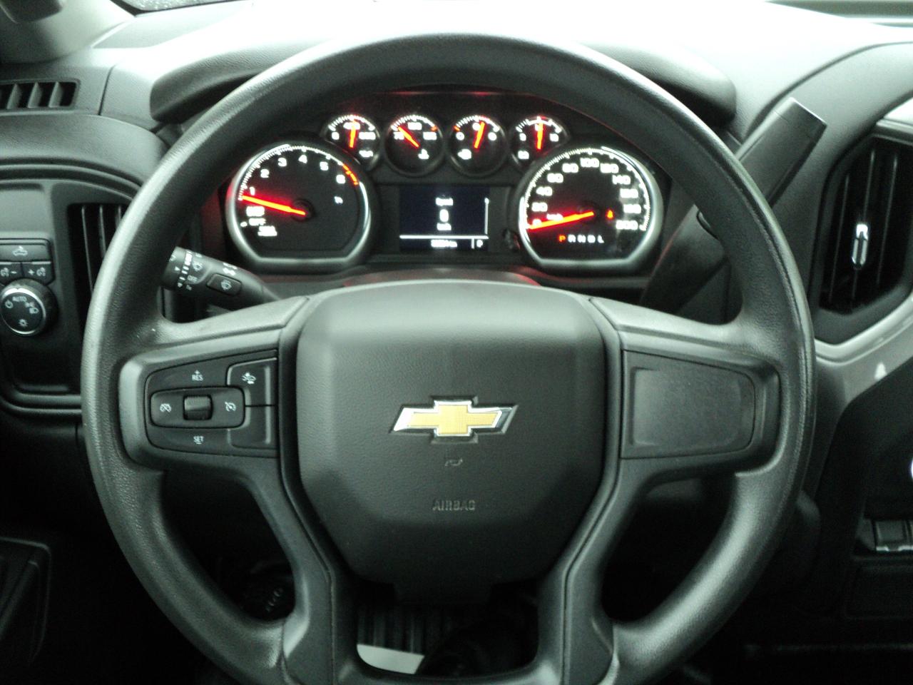 2022 Chevrolet Silverado 1500 WT RegCab 2WD 5.3L8cyl 8ft Box BackUpCam - Photo #13