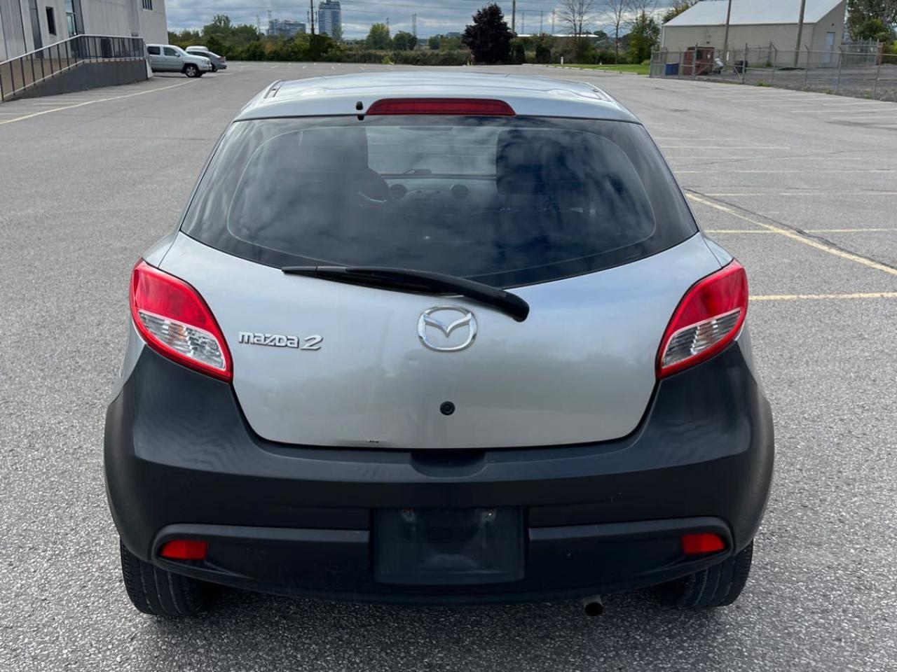 2011 Mazda MAZDA2 GS Photo3