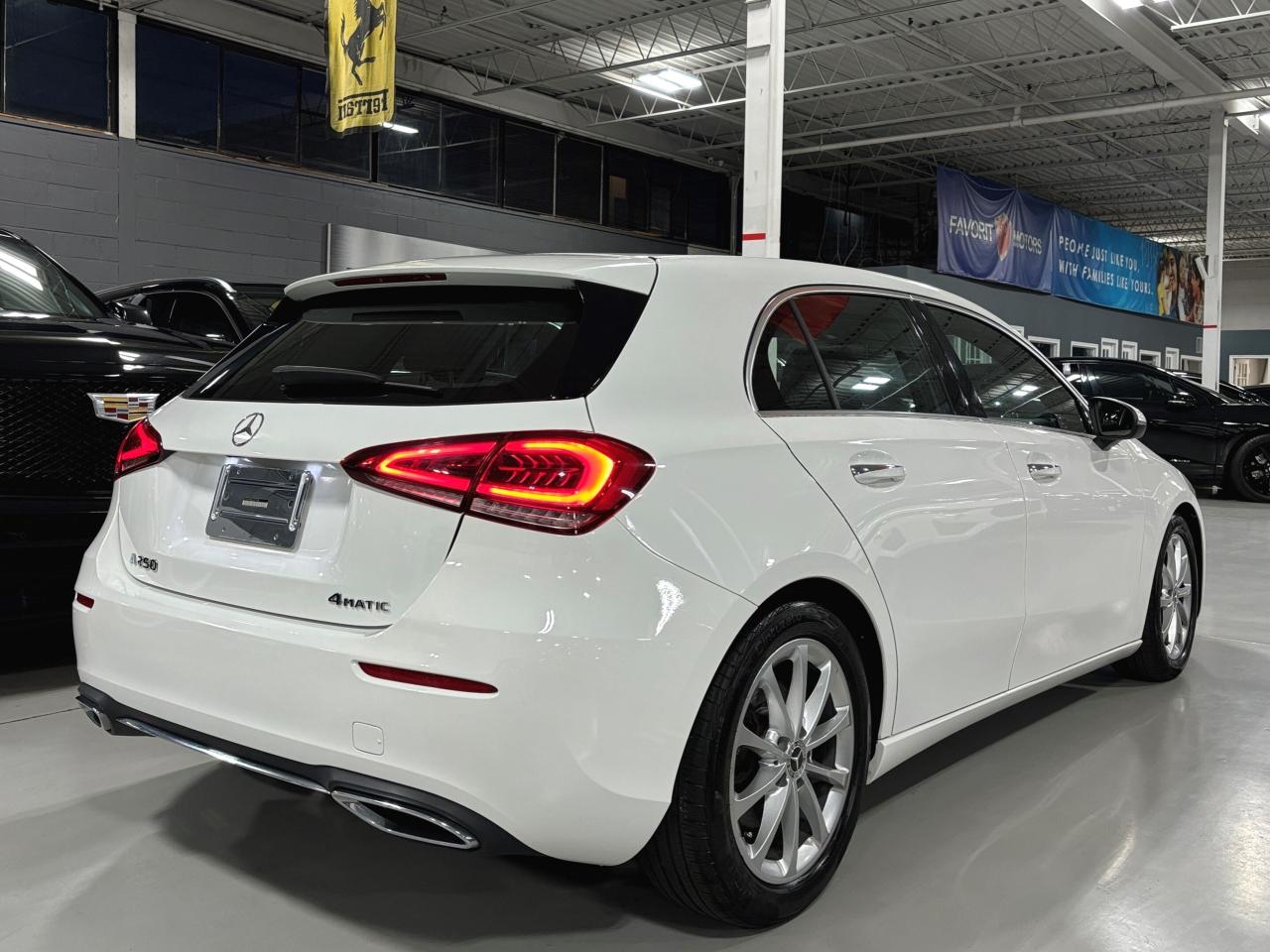 2020 Mercedes-Benz A-Class A250|4MATIC|HATCH|NAV|LEATHER|AMBIENT|SUNROOF|LED| - Photo #5