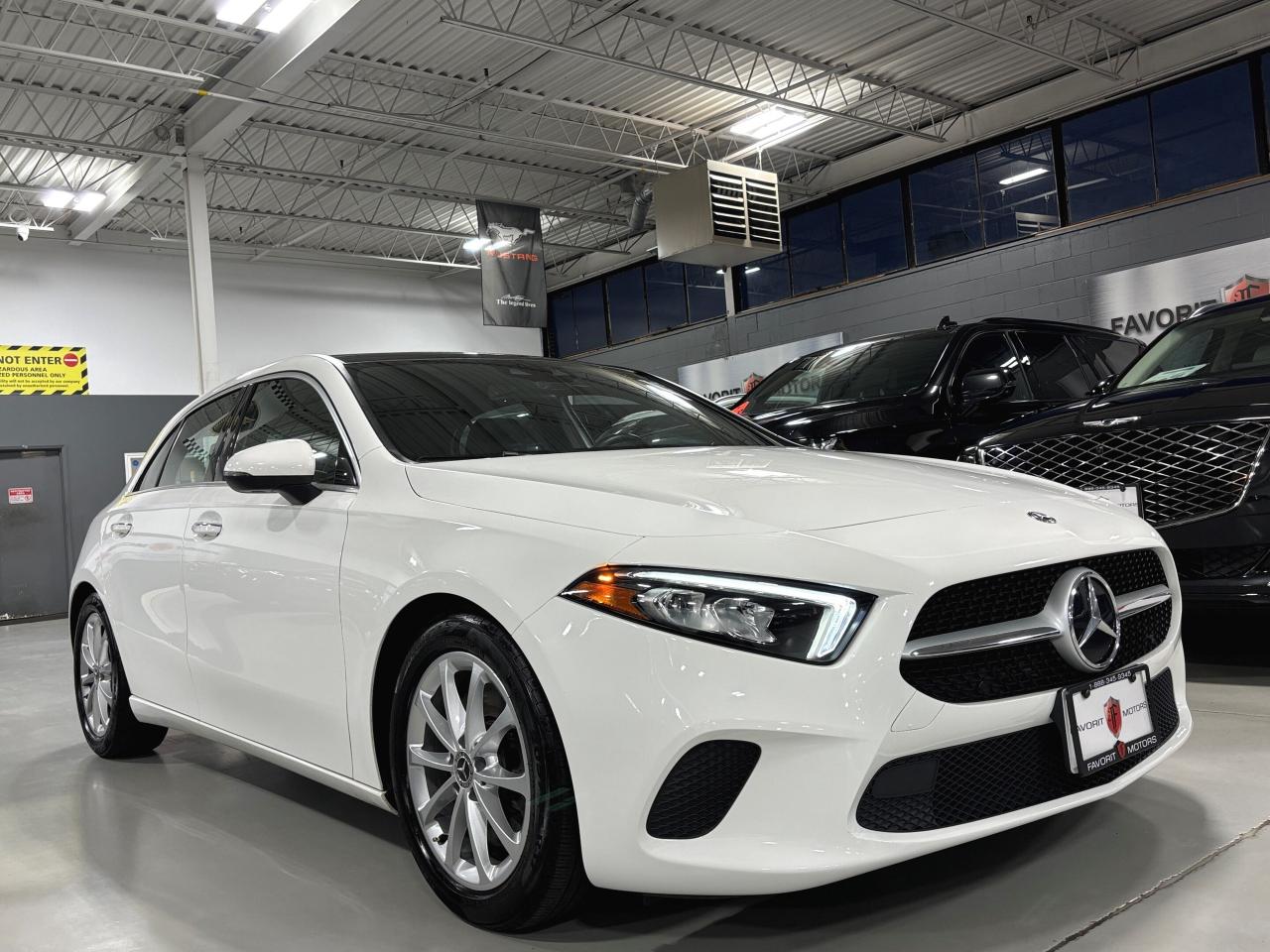 2020 Mercedes-Benz A-Class A250|4MATIC|HATCH|NAV|LEATHER|AMBIENT|SUNROOF|LED| - Photo #2