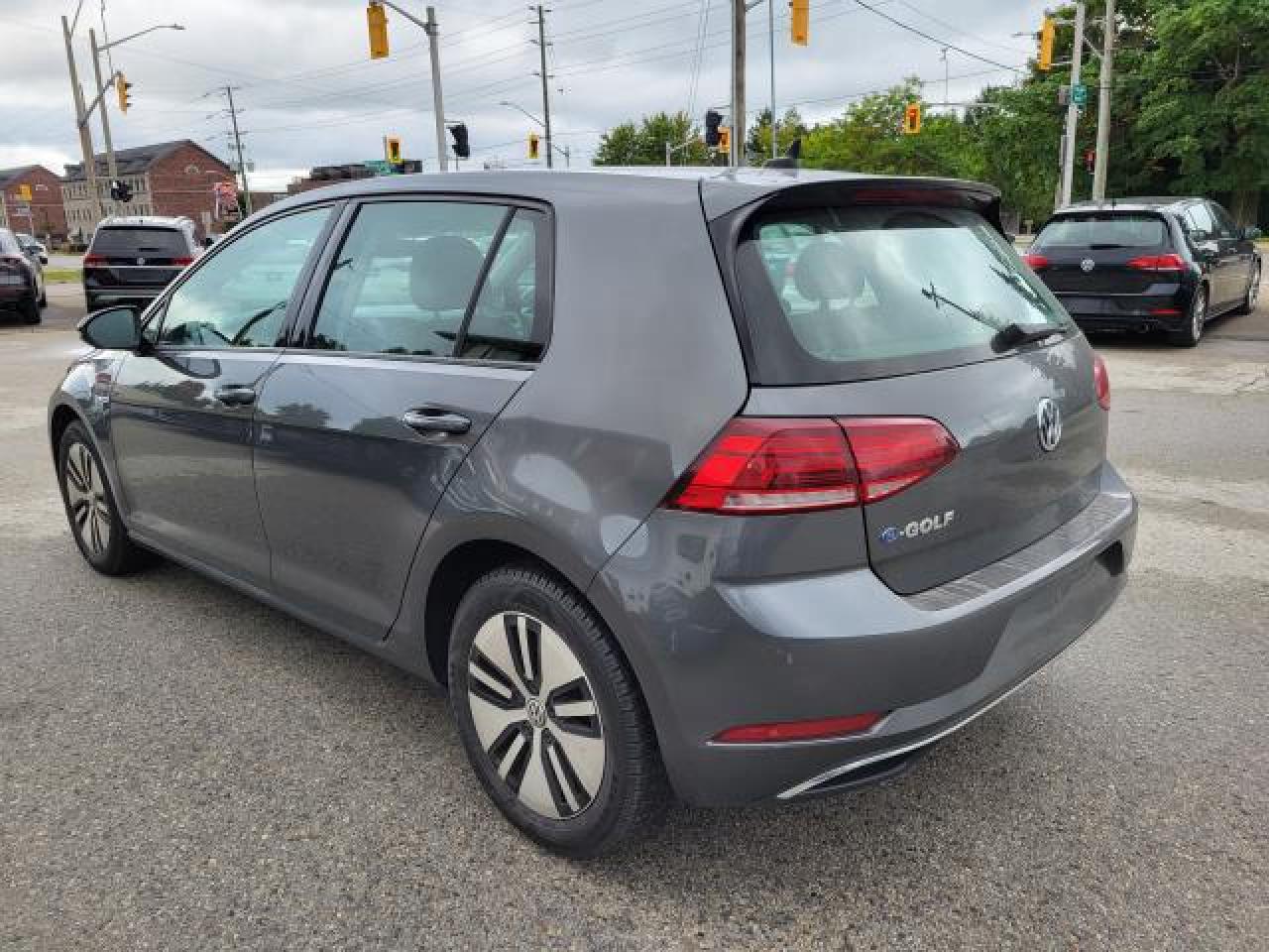 2018 Volkswagen Golf e-Golf Comfortline Photo5