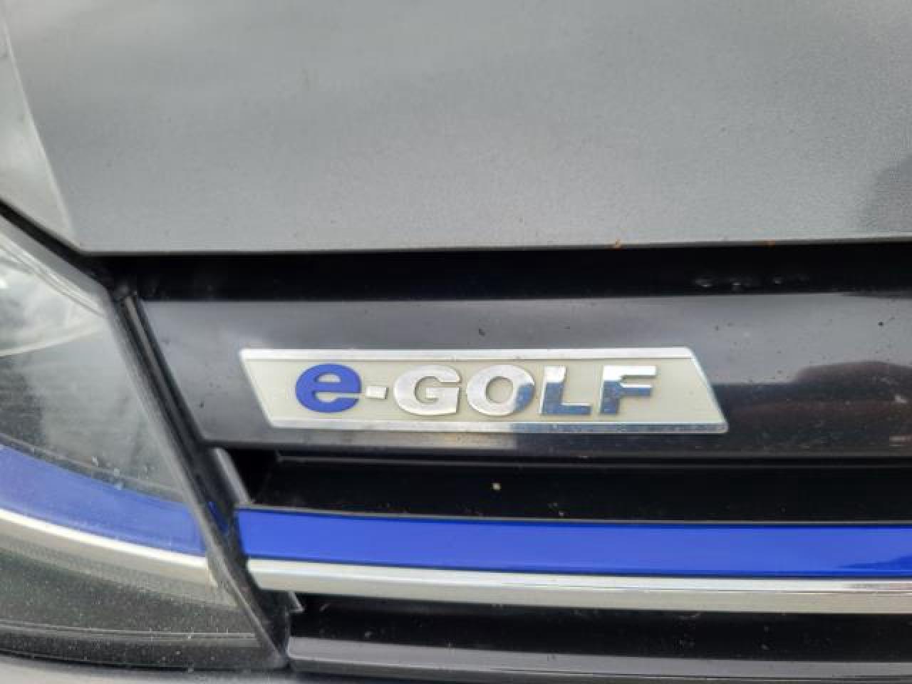 2018 Volkswagen Golf e-Golf Comfortline Photo9