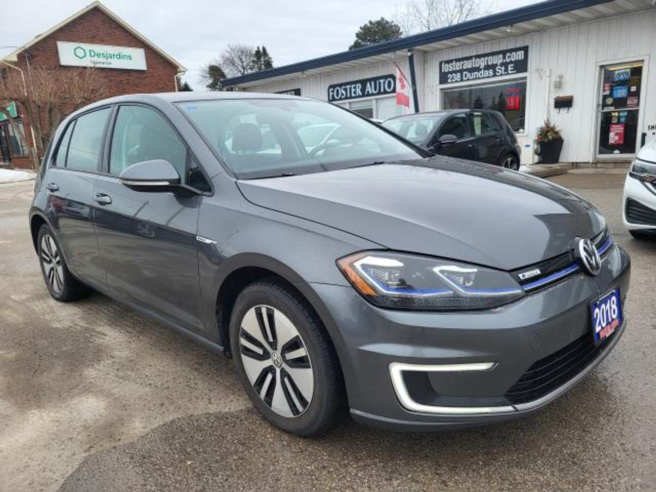 2018 Volkswagen Golf e-Golf Comfortline Photo0