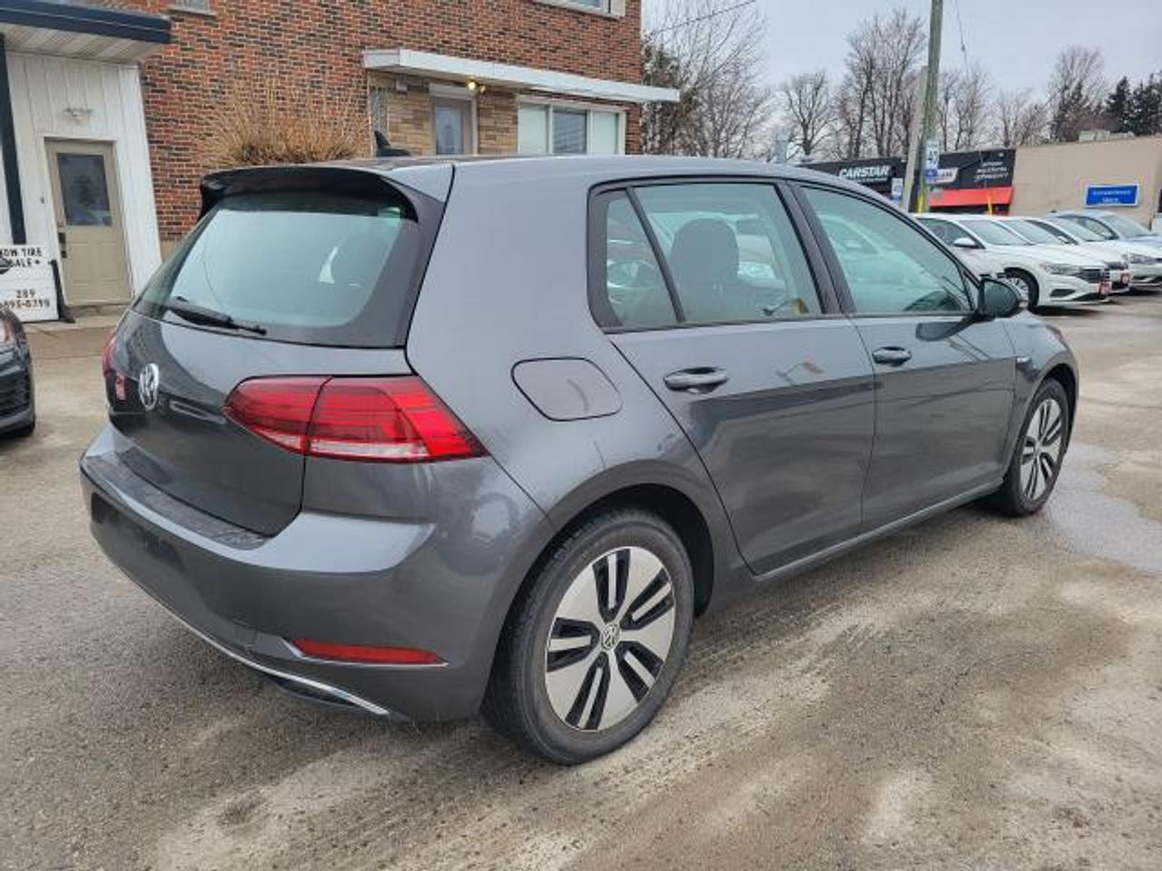 2018 Volkswagen Golf e-Golf Comfortline Photo2