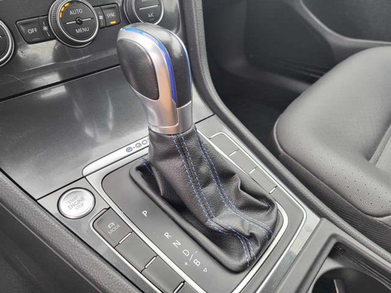 2018 Volkswagen Golf e-Golf Comfortline Photo