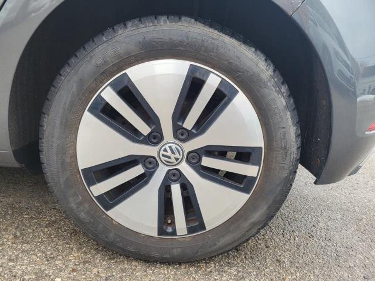 2018 Volkswagen Golf e-Golf Comfortline Photo