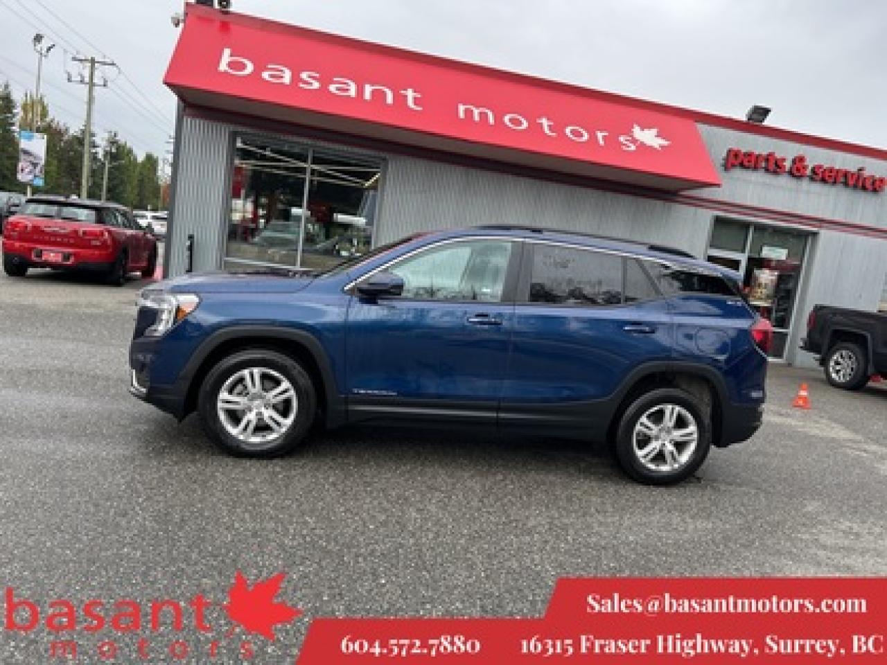 Used 2022 GMC Terrain Backup Cam, Carplay, Driver Assists!! for sale in Surrey, BC