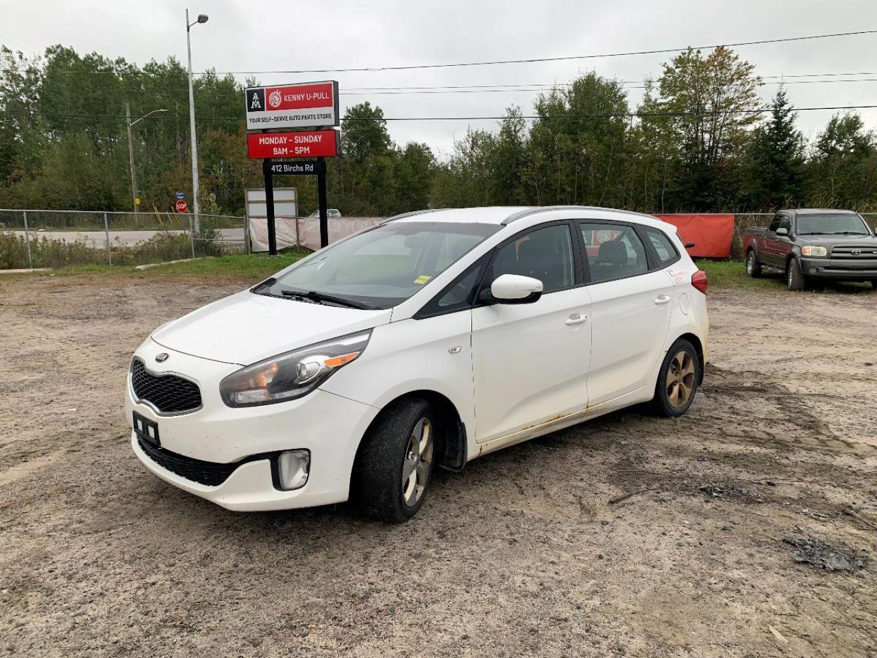 Used 2014 Kia Rondo LX for sale in North Bay, ON