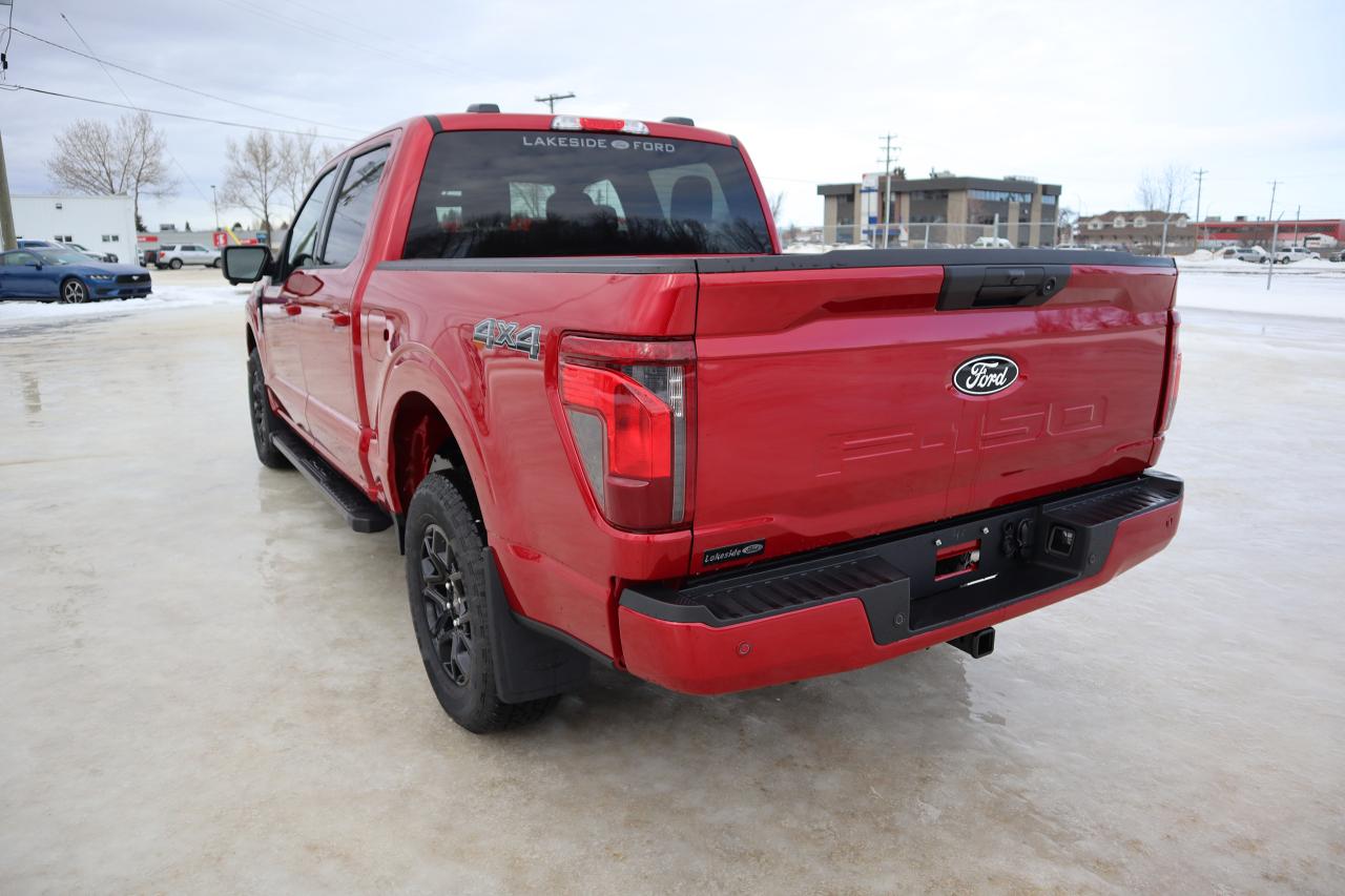 2024 Ford F-150 XLT Photo3
