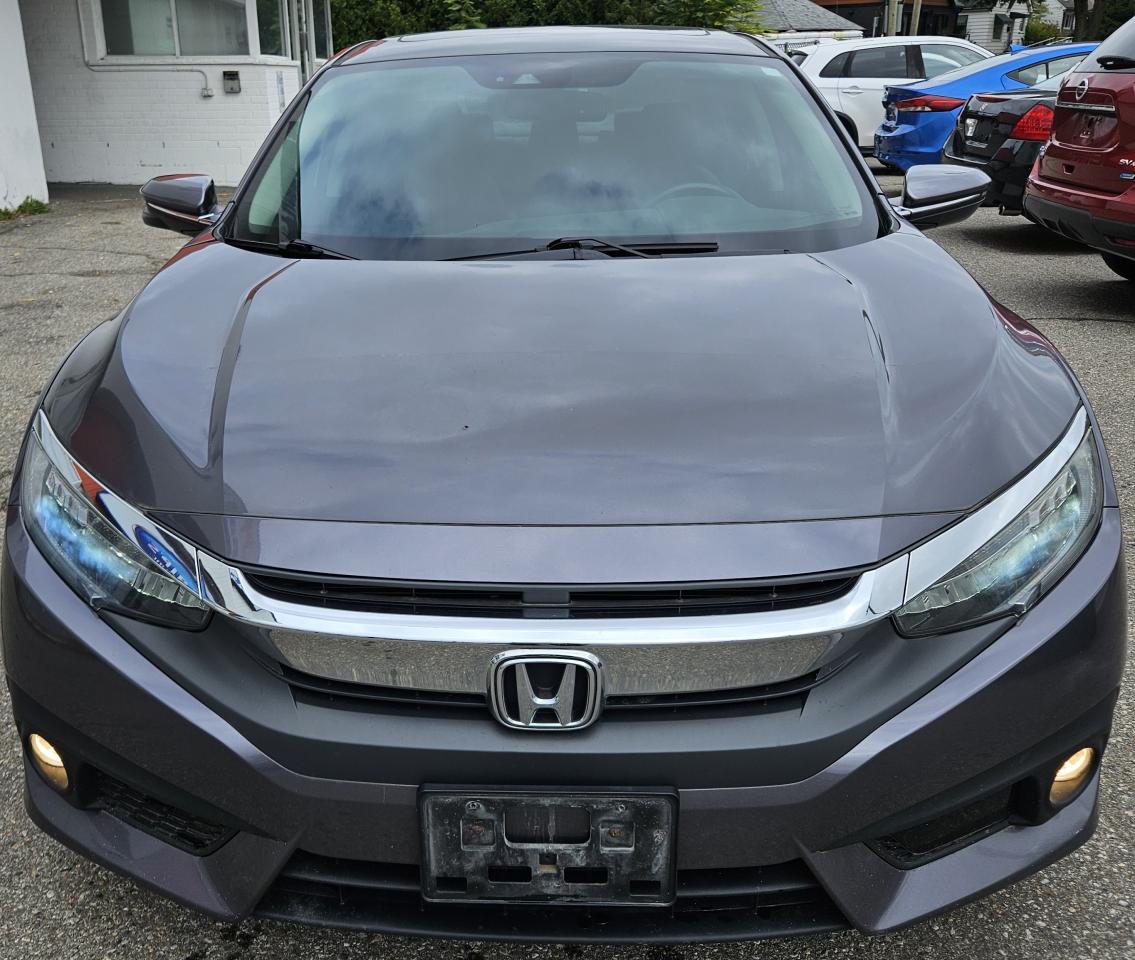 2016 Honda Civic Touring - Photo #9