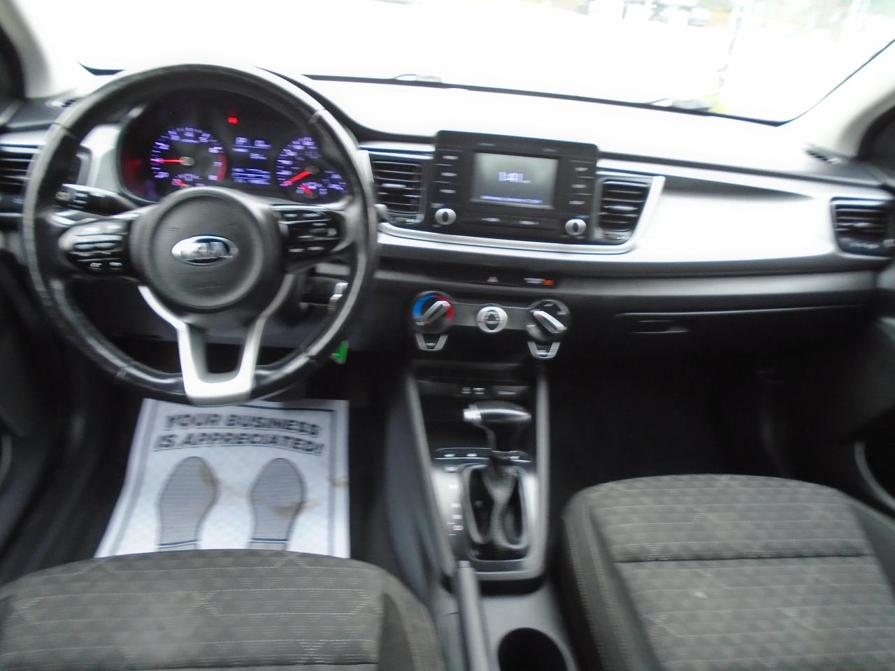 2018 Kia Rio LX+/ HEATED SEATS /REAR CAM / ONE OWNER/ AC/ - Photo #11
