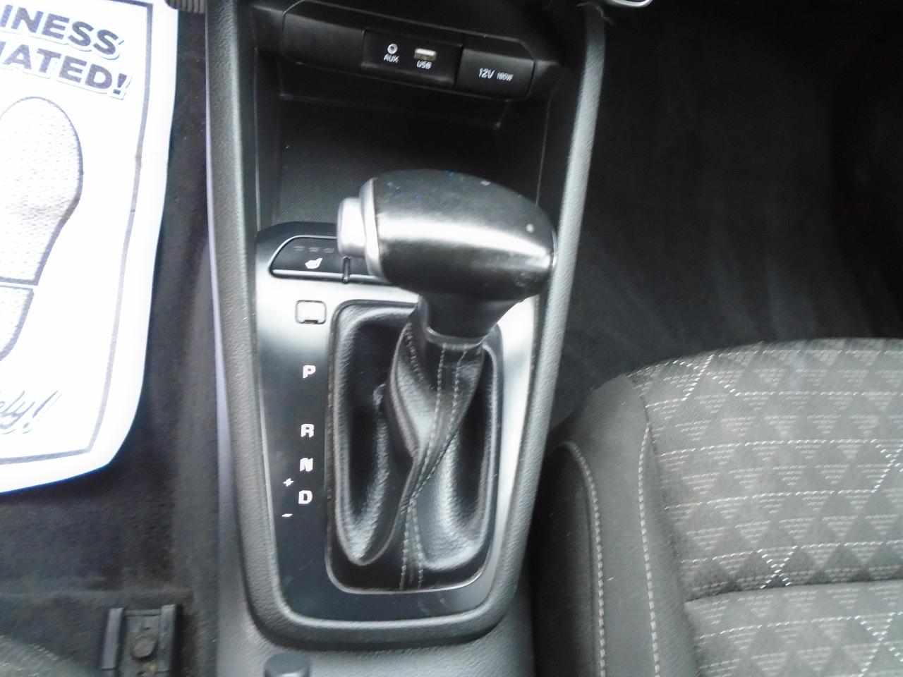 2018 Kia Rio LX+/ HEATED SEATS /REAR CAM / ONE OWNER/ AC/ - Photo #16
