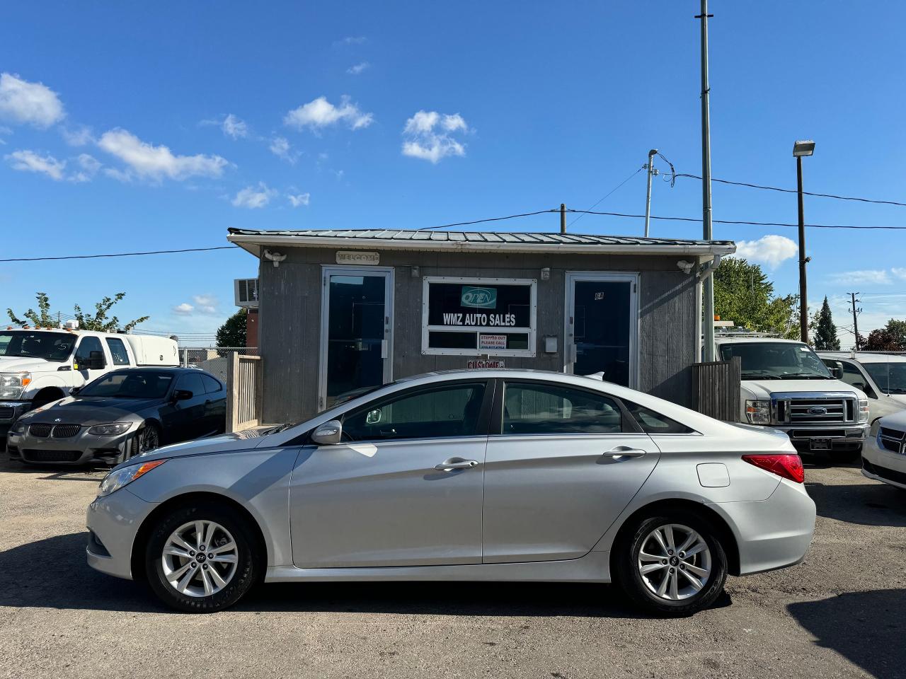 2014 Hyundai Sonata 4dr Sdn 2.4L Auto GL Photo4