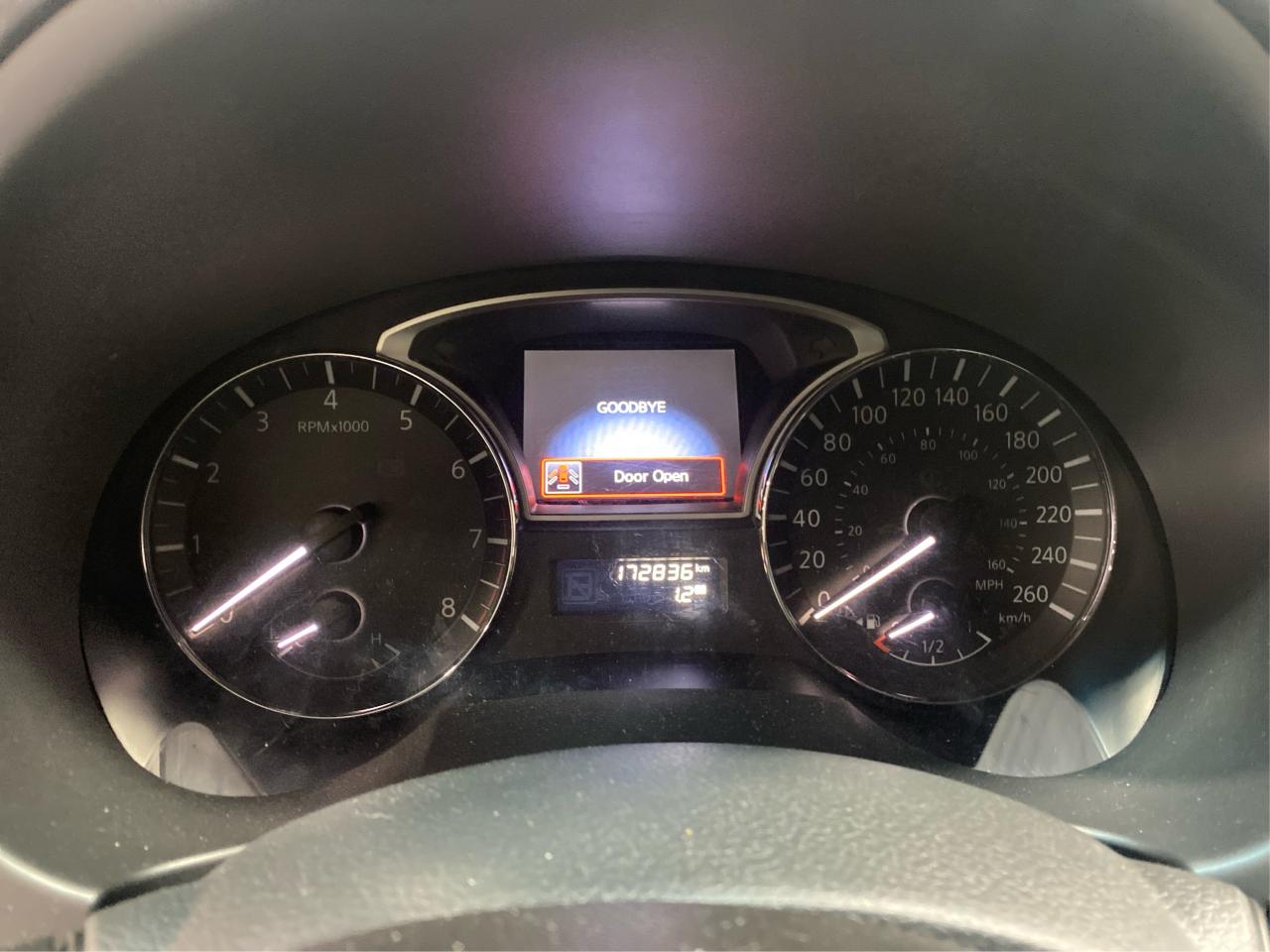 2015 Nissan Altima 4dr Sdn I4 CVT 2.5 SV Photo