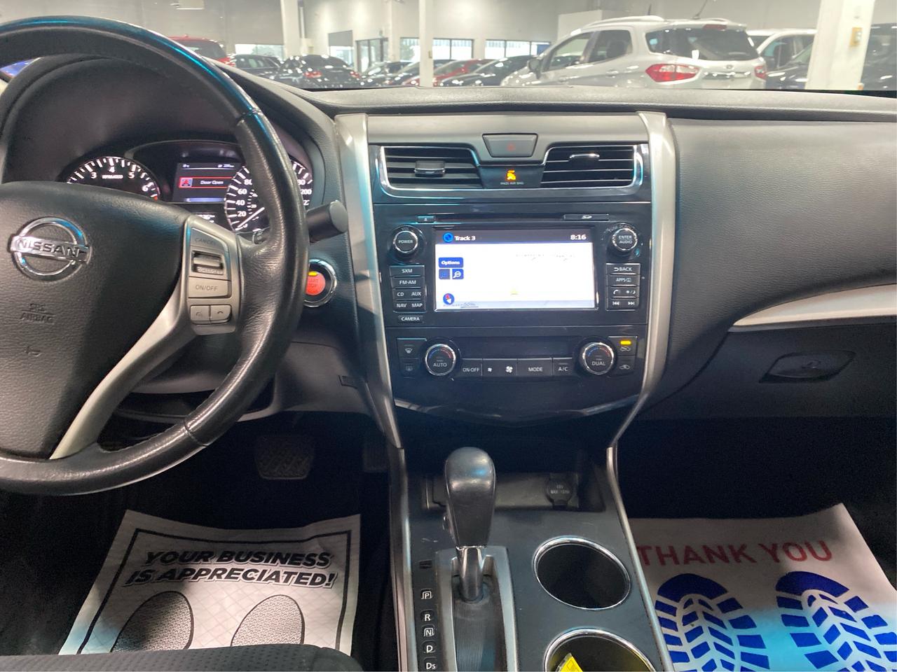 2015 Nissan Altima 4dr Sdn I4 CVT 2.5 SV Photo