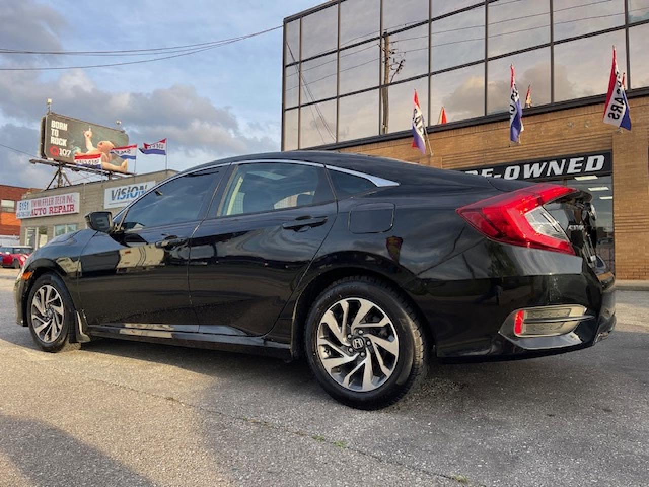 2020 Honda Civic EX - Photo #4