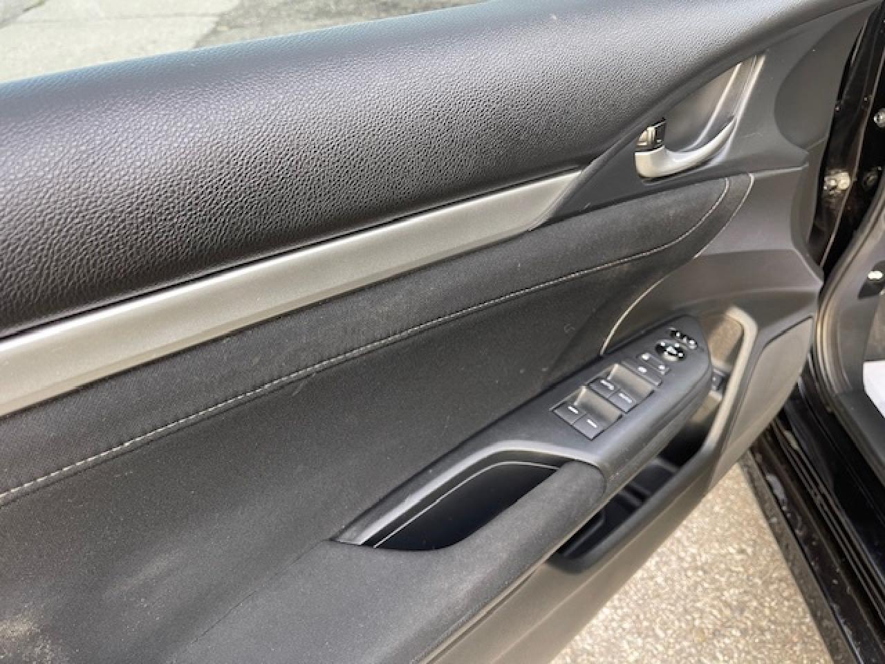 2020 Honda Civic EX - Photo #12