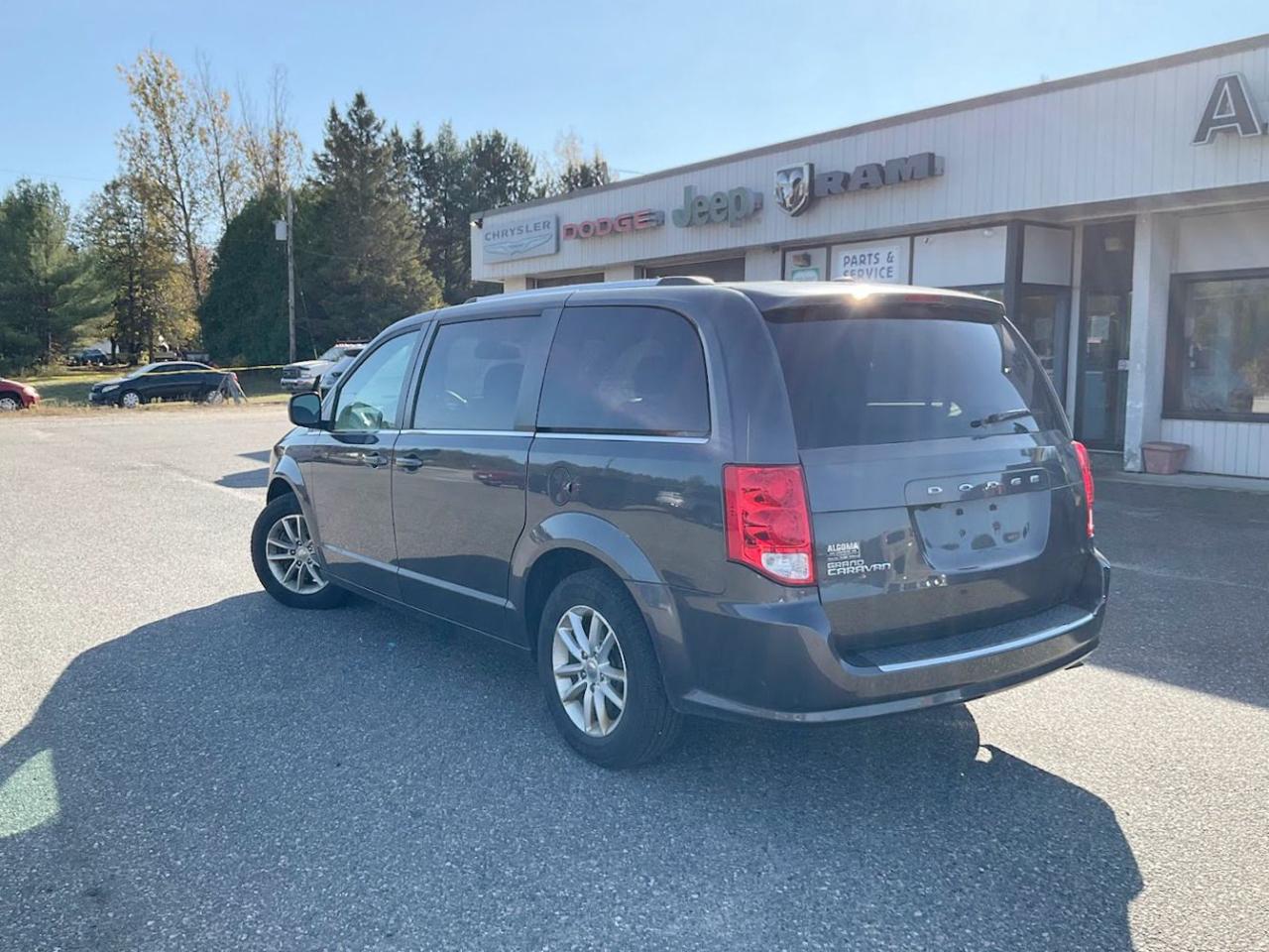2019 Dodge Grand Caravan  Photo3