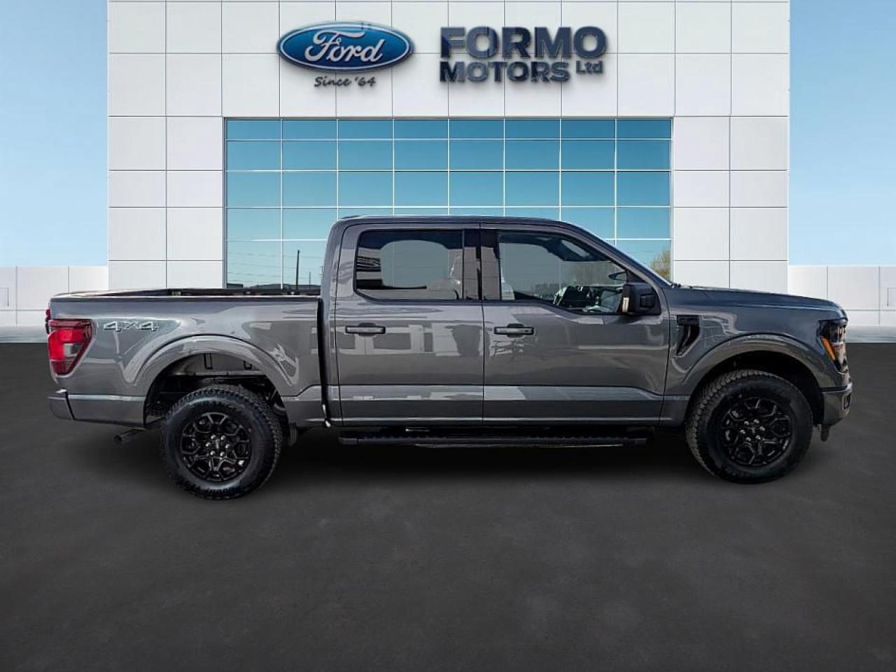 2024 Ford F-150 XLT Photo4