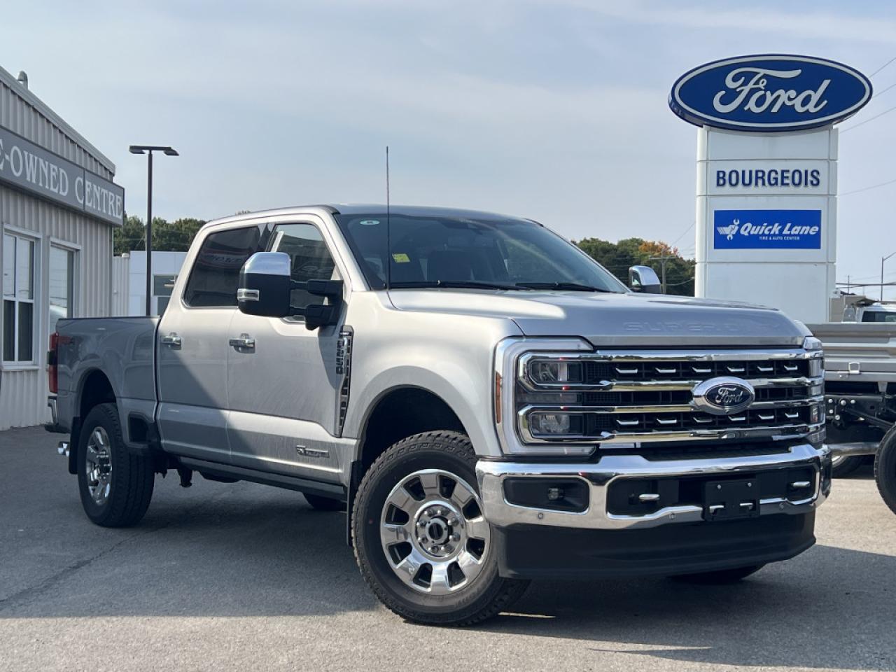 New 2024 Ford F-250 Super Duty Lariat  *6.7L DIESEL, 12