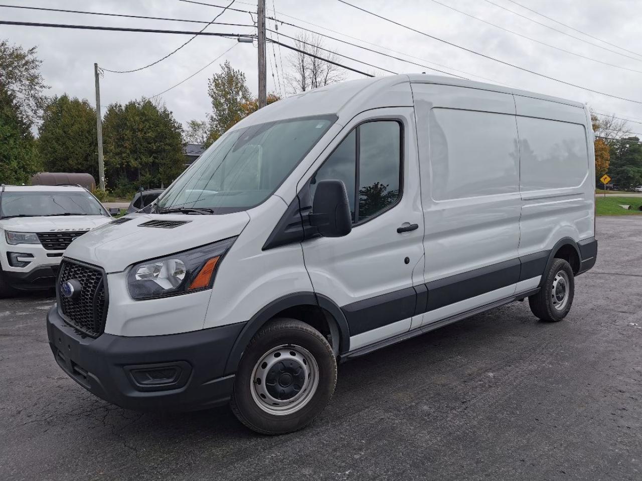 Used 2021 Ford Transit Med. Roof w/Sliding Pass. 148-in. WB for sale in Madoc, ON