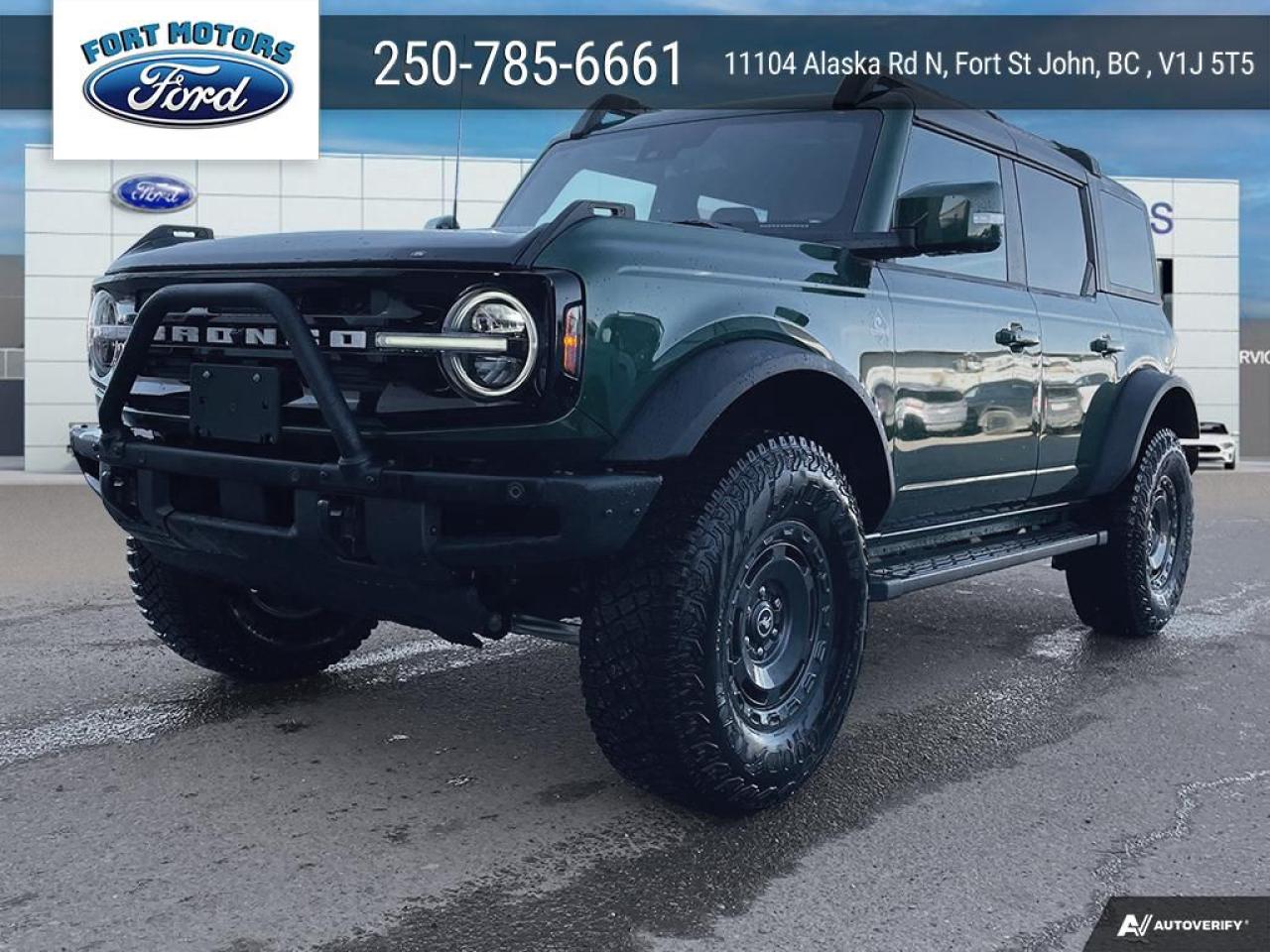 2024 Ford Bronco Outer Banks™ Photo0