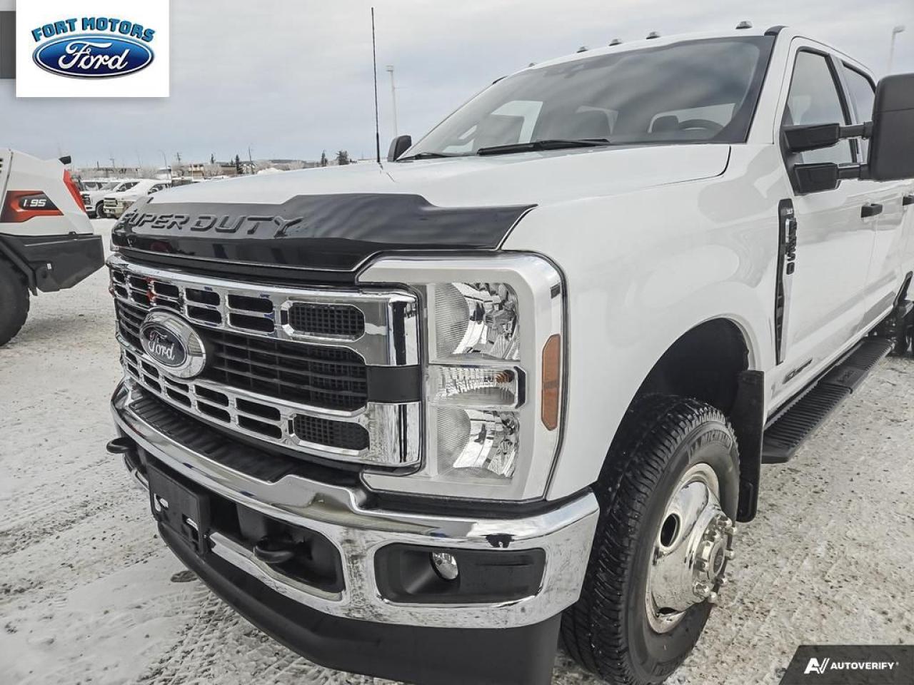 2024 Ford SUPERDUTY F-350® XLT Photo5