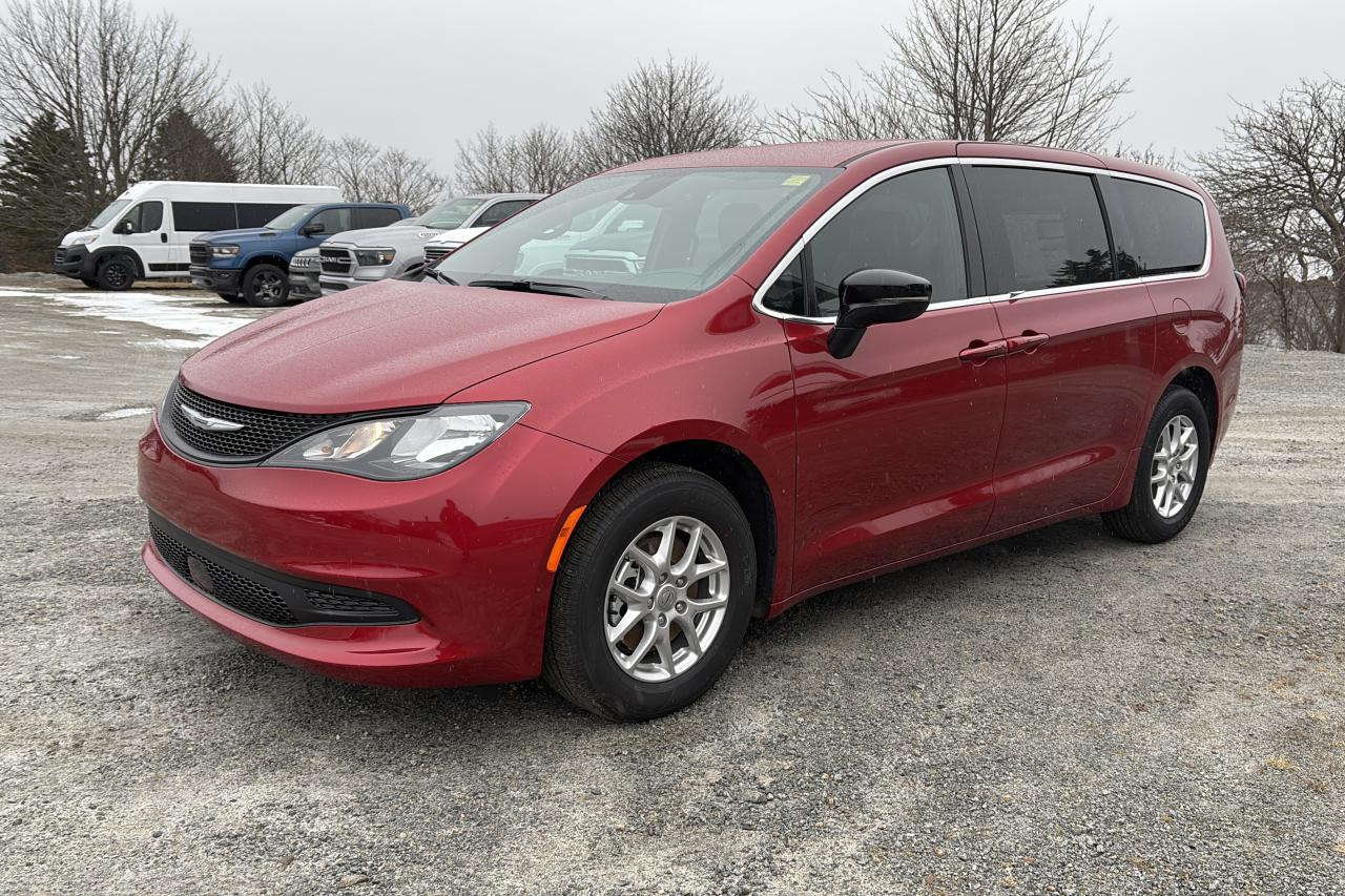 New 2025 Dodge Grand Caravan SXT 2WD for sale in Barrington, NS