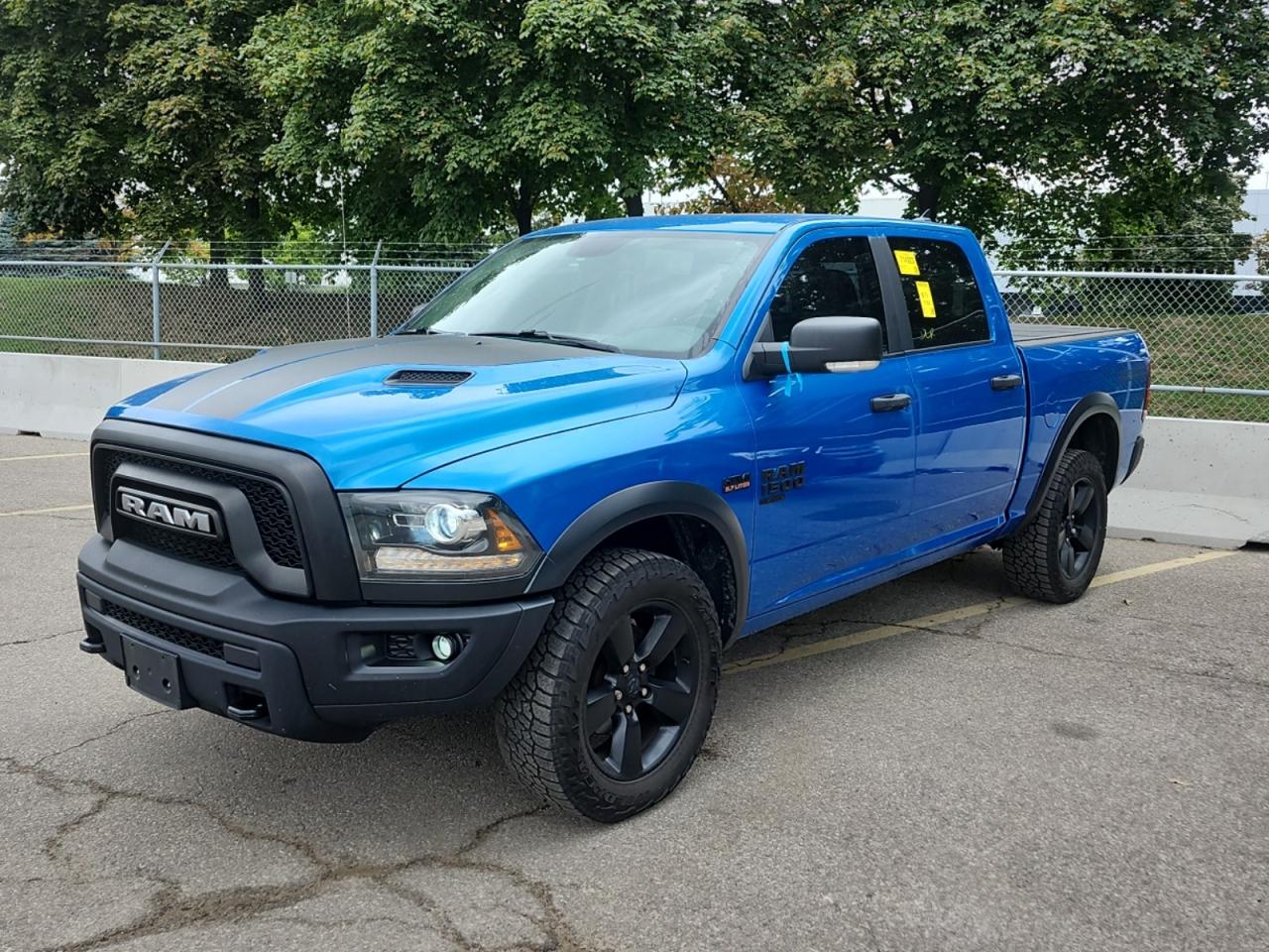 2020 RAM 1500 Classic WARLOCK 4X4 CREW CAB 5'7" BOX