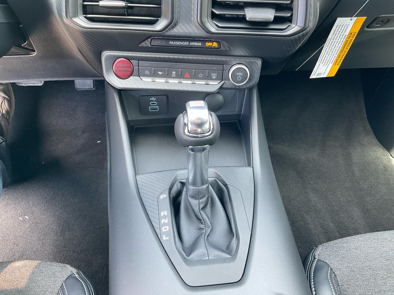 2024 Ford Mustang EcoBoost Photo5