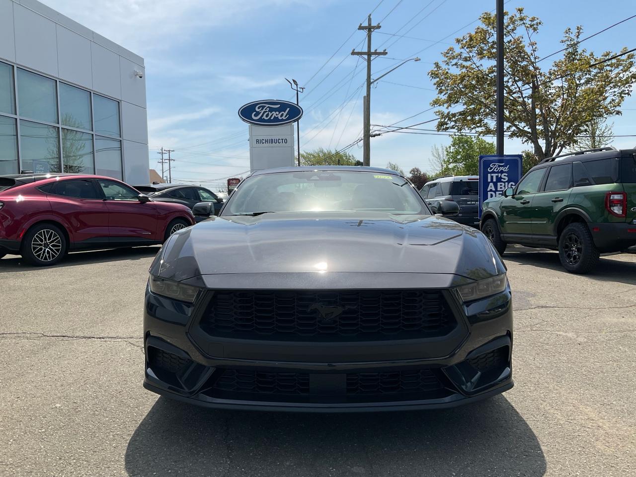 2024 Ford Mustang EcoBoost Photo1