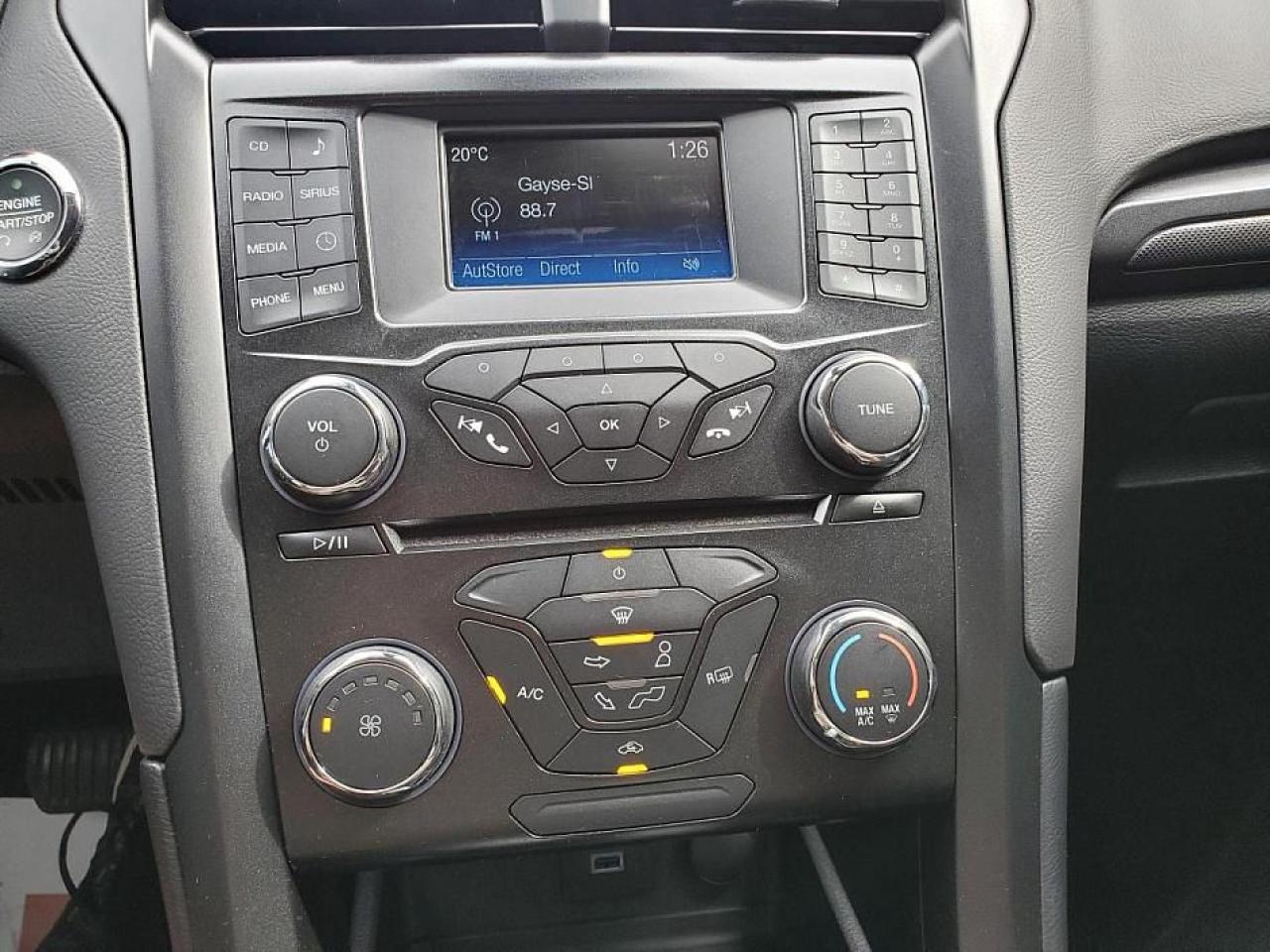 2018 Ford Fusion SE AWD-SPORT APPEARANCE PKG-REAR CAMERA-BLUETOOTH - Photo #16