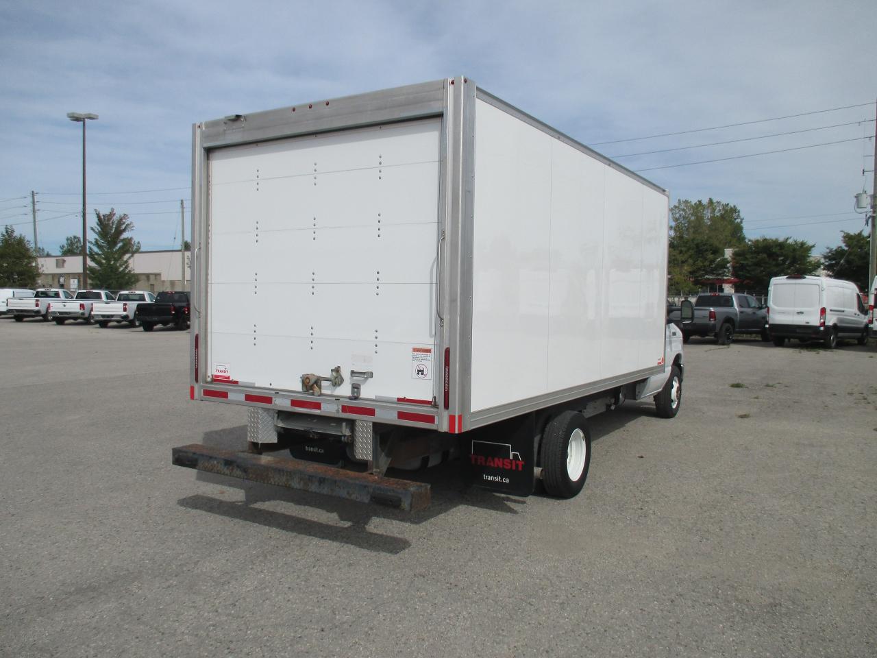 2022 Ford E450 E-450 DRW 176" WB 16FT.TRANSIT BODY - Photo #5
