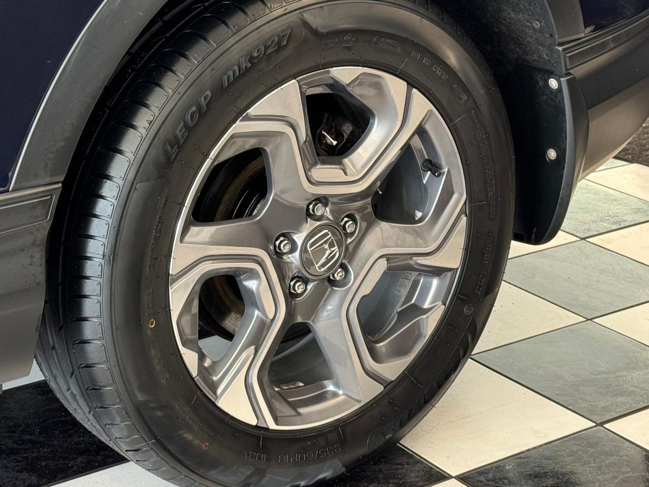 2017 Honda CR-V EX+New Tires+LaneKeep+Adaptive Cruise+Remote Start - Photo #56