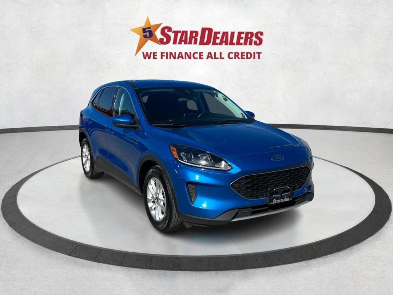 SE HEATD SEATS LANE ASSIST LOADED WE FINANCE ALL CREDIT! 700+ VEHICLES IN STOCK
Instant Financing Approvals CALL OR TEXT 519+702+8888! OVER 700 CARS IN STOCK !Our Team will secure the Best Interest Rate from over 30 Auto Financing Lenders that can get you APPROVED! We also have access to in-house financing and leasing to help restore your credit.
Financing available for all credit types! Whether you have Great Credit, No Credit, Slow Credit, Bad Credit, Been Bankrupt, On Disability, Or on a Pension,  for your car loan Guaranteed! For Your No Hassle, Same Day Auto Financing Approvals CALL OR TEXT 519+702+8888.
$0 down options available with low monthly payments! At times a down payment may be required for financing. Apply with Confidence at https://www.5stardealer.ca/finance-application/ Looking to just sell your vehicle? WE BUY EVERYTHING EVEN IF YOU DONT BUY OURS: https://www.5stardealer.ca/instant-cash-offer/
The price of the vehicle includes a $480 administration charge. HST and Licensing costs are extra.
*Standard Equipment is the default equipment supplied for the Make and Model of this vehicle but may not represent the final vehicle with additional/altered or fewer equipment options.