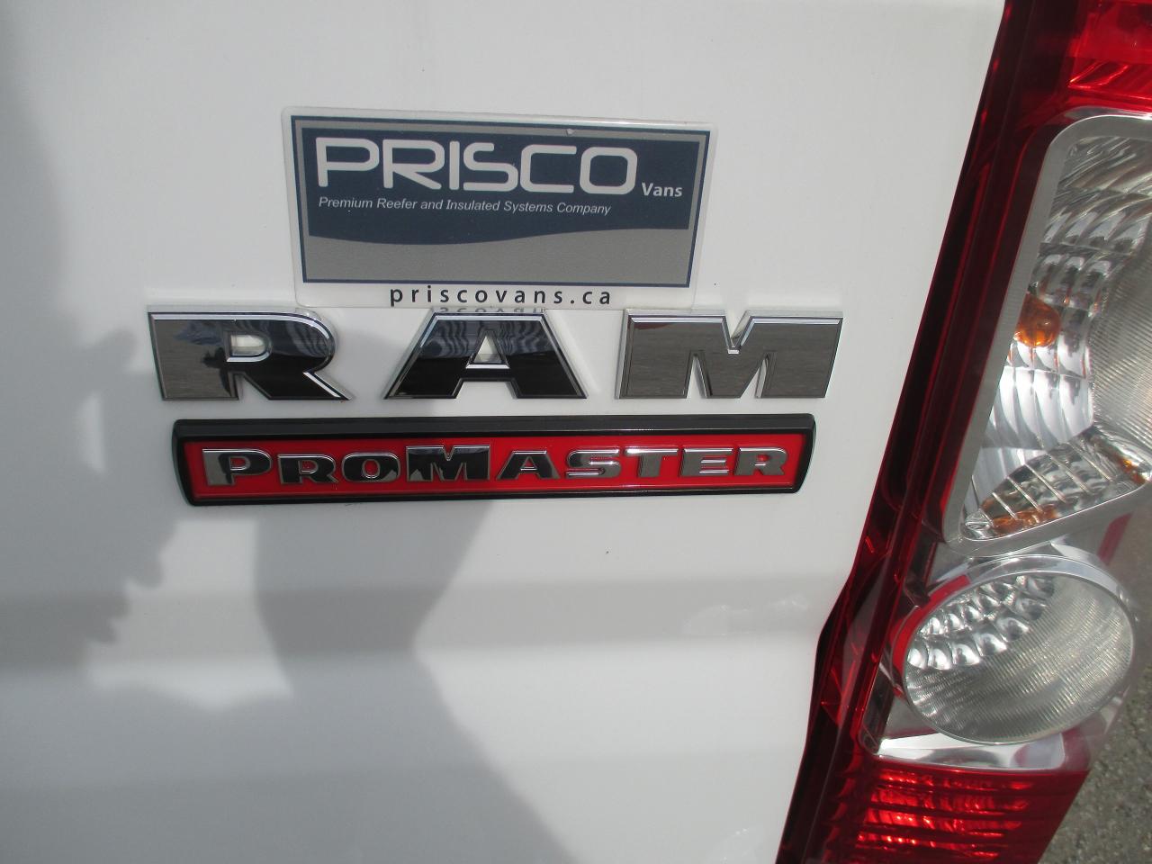 2022 RAM Cargo Van 3500 High Roof Ext 159" WB WITH ATC REEFER - Photo #6