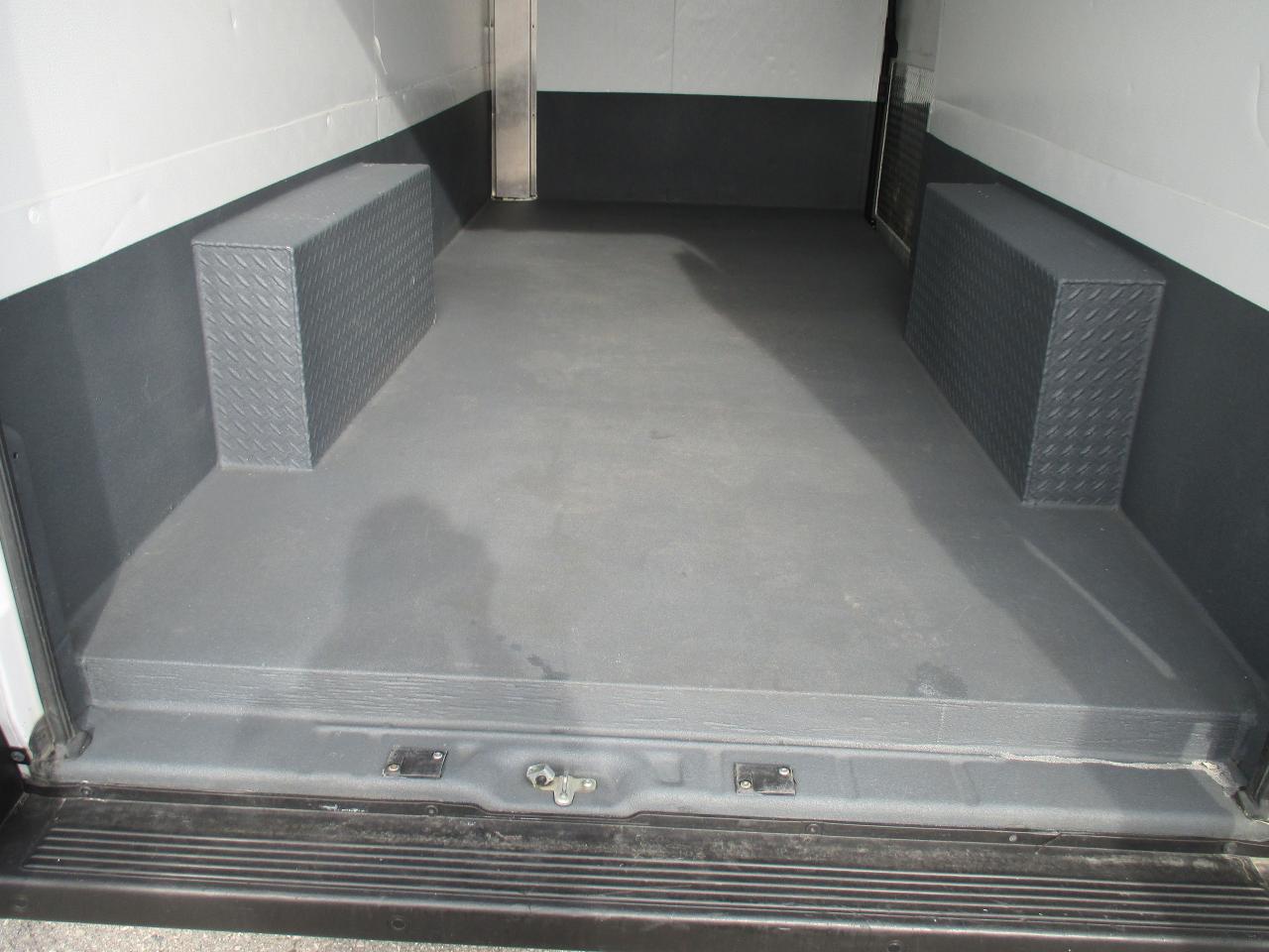 2022 RAM Cargo Van 3500 High Roof Ext 159" WB WITH ATC REEFER - Photo #8