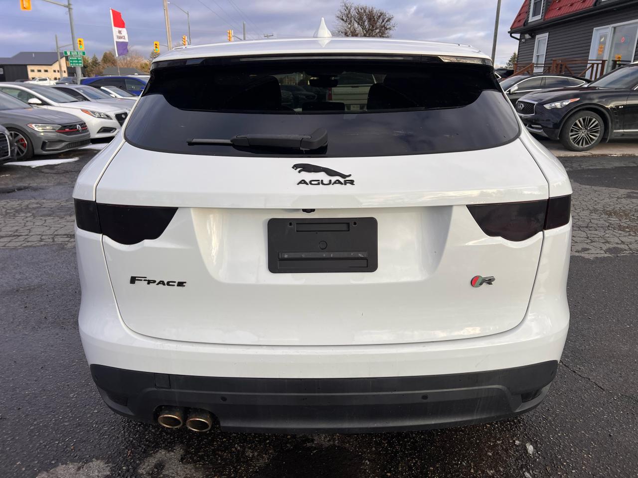 2019 Jaguar F-PACE 20d AWD R-Sport Photo4