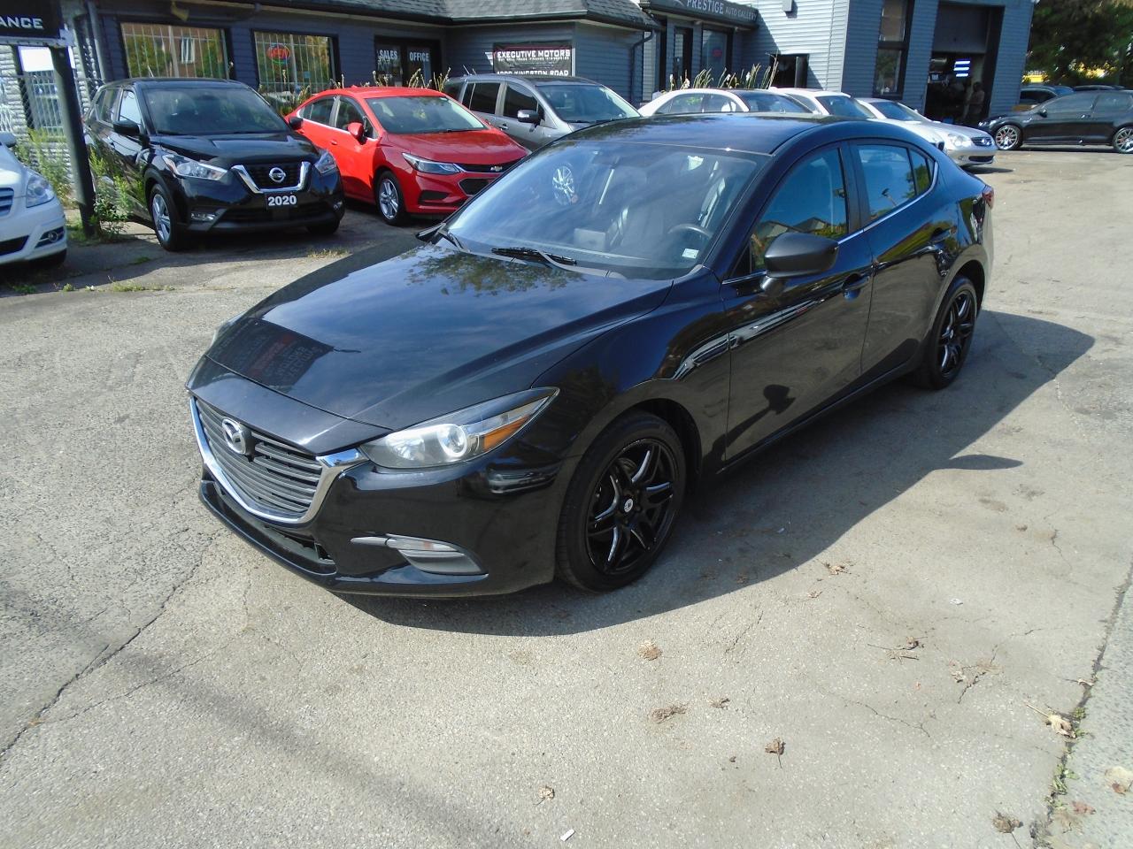 Used 2017 Mazda MAZDA3 SE/ LEATHER / HEATED SEATS/ REAR CAM / PUSH START for sale in Scarborough, ON