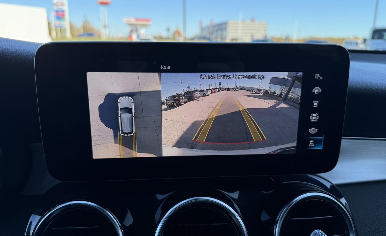 2022 Mercedes-Benz GL-Class GLC 300 4MATIC SUV Photo