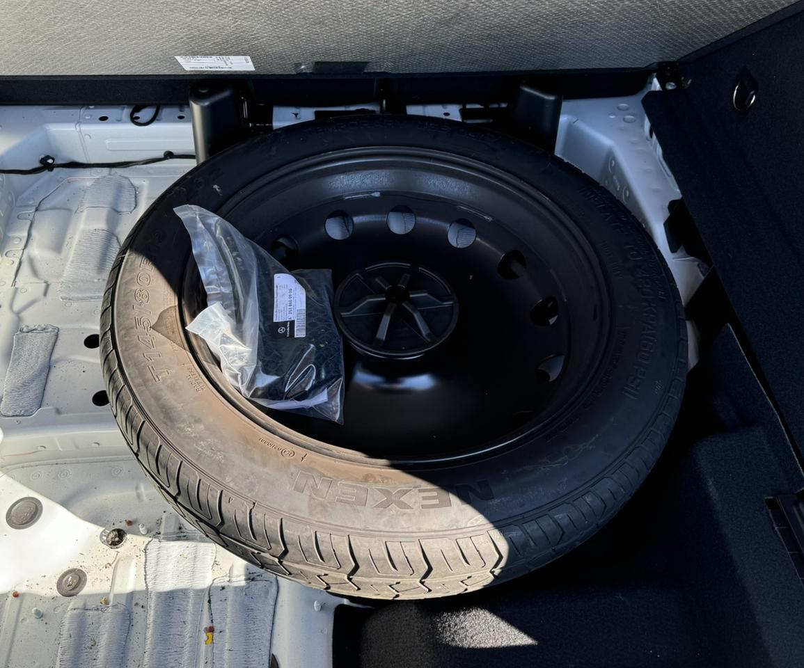 2022 Mercedes-Benz GL-Class GLC 300 4MATIC SUV Photo