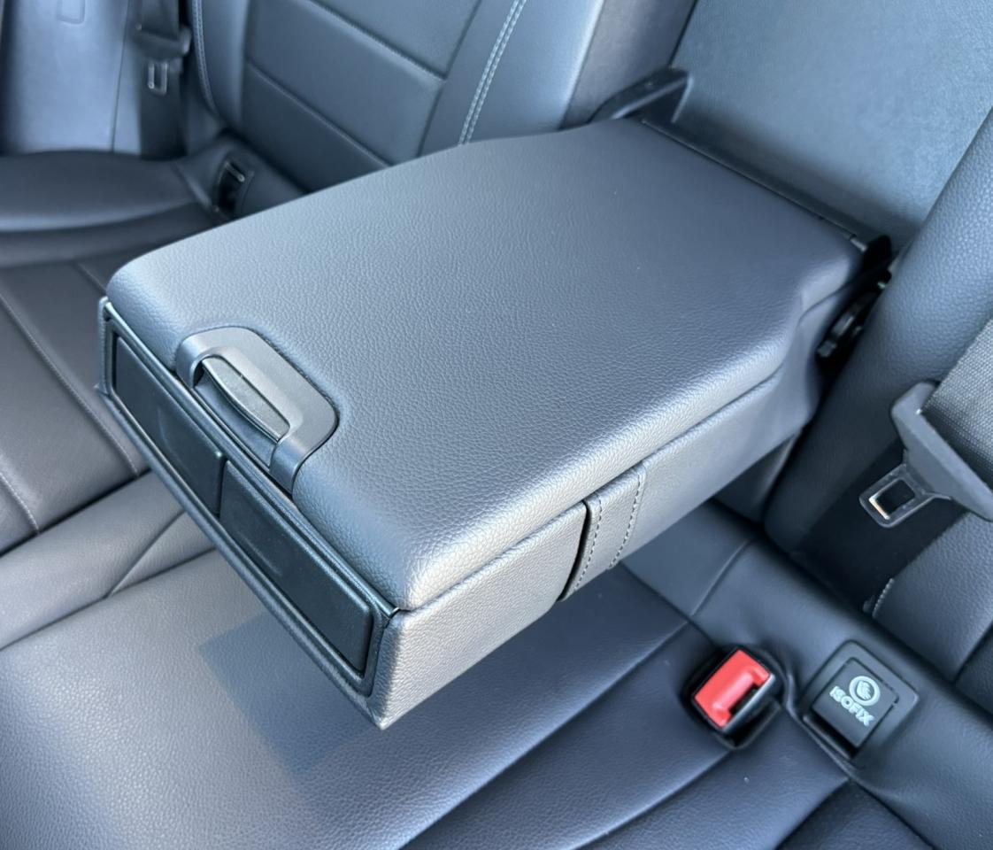 2022 Mercedes-Benz GL-Class GLC 300 4MATIC SUV Photo