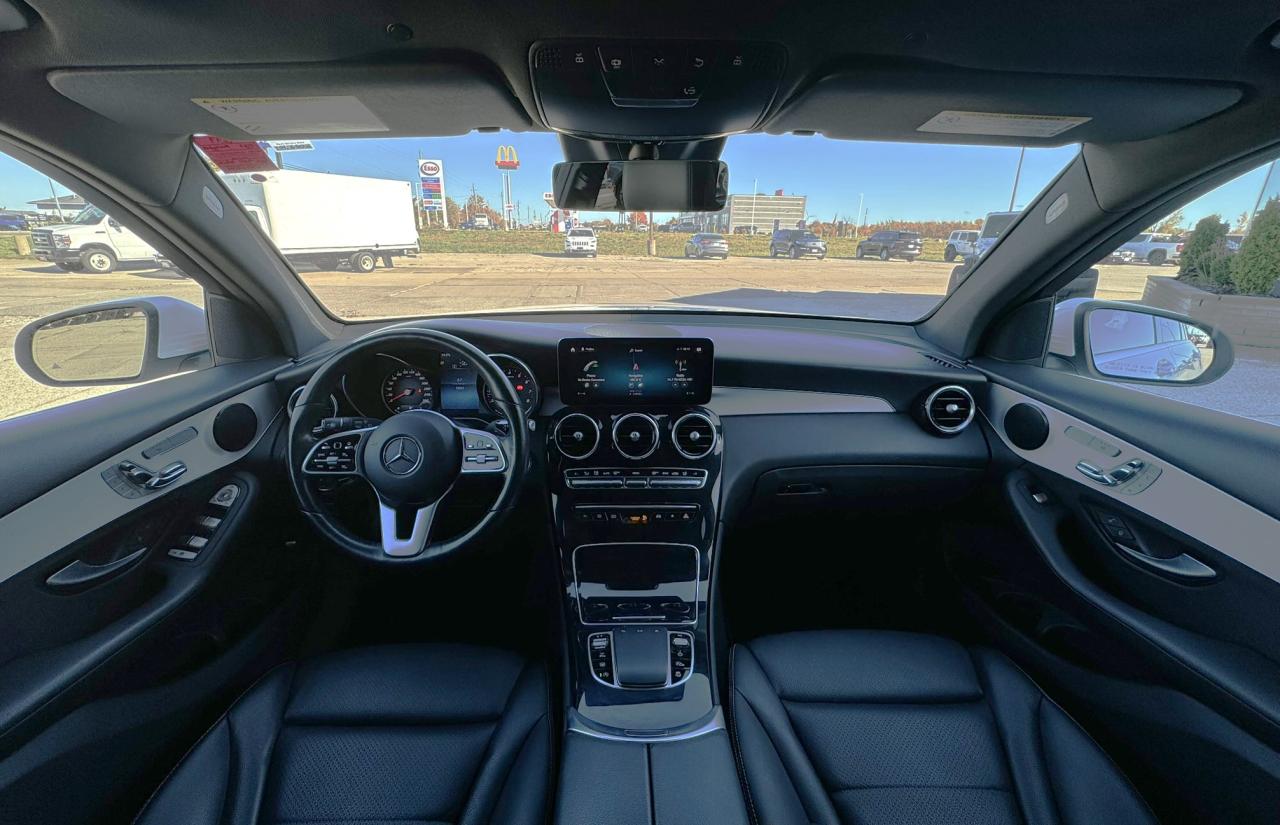 2022 Mercedes-Benz GL-Class GLC 300 4MATIC SUV Photo