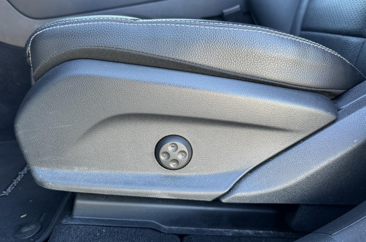 2022 Mercedes-Benz GL-Class GLC 300 4MATIC SUV Photo